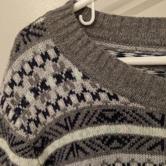 3/$30 JCrew Winter Sweater - Picture 3 of 6